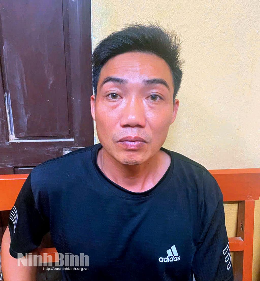 Đối tượng Nguyễn Tiến Dũng.