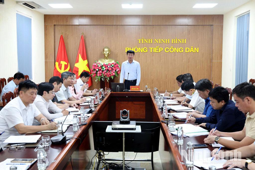 Quang cảnh phiên tiếp công dân.
