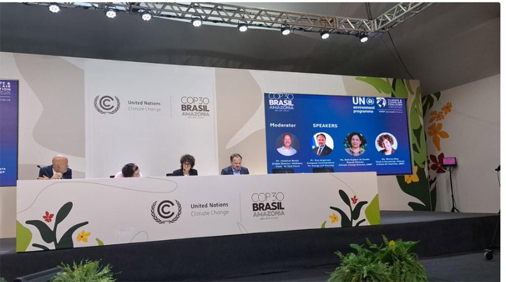 Tại hội nghị COP 30. Ảnh: Kemson Tavdey, CCAC Focal Point in Vanuatu