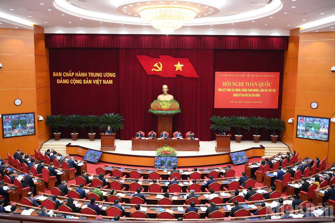 Quang cảnh Hội nghị toàn quốc tổng kết công tác phòng, chống tham nhũng, lãng phí, tiêu cực nhiệm kỳ Đại hội XIII của Đảng. Ảnh: Phương Hoa TTXVN