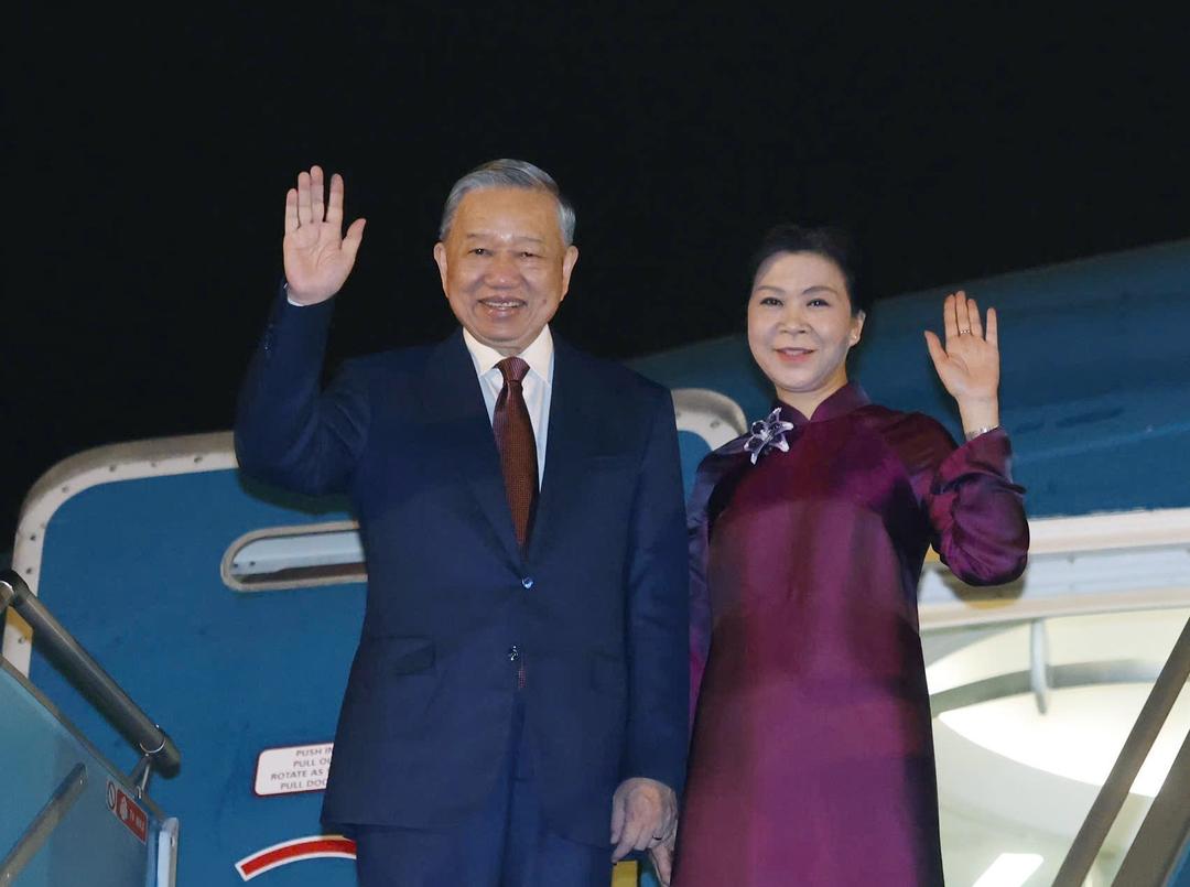 Tổng Bí thư, Chủ tịch nước Tô Lâm và Phu nhân rời Hà Nội, lên đường thăm cấp Nhà nước đến Trung Quốc. (Ảnh: Thống Nhất/TTXVN)