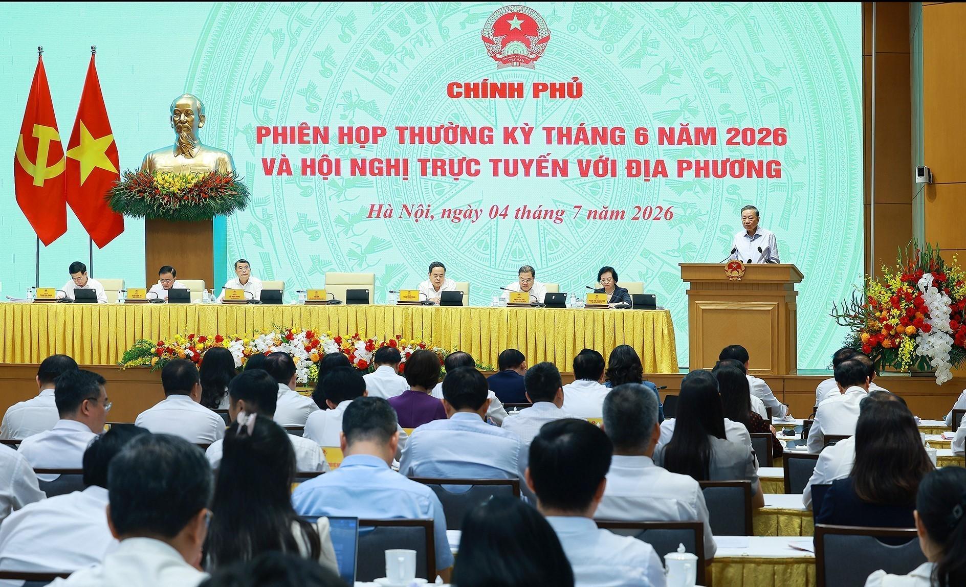 Tổng Bí thư, Chủ tịch nước Tô Lâm cùng các đồng chí lãnh đạo Đảng, Nhà nước dự hội nghị. Ảnh: Dương Giang TTXVN