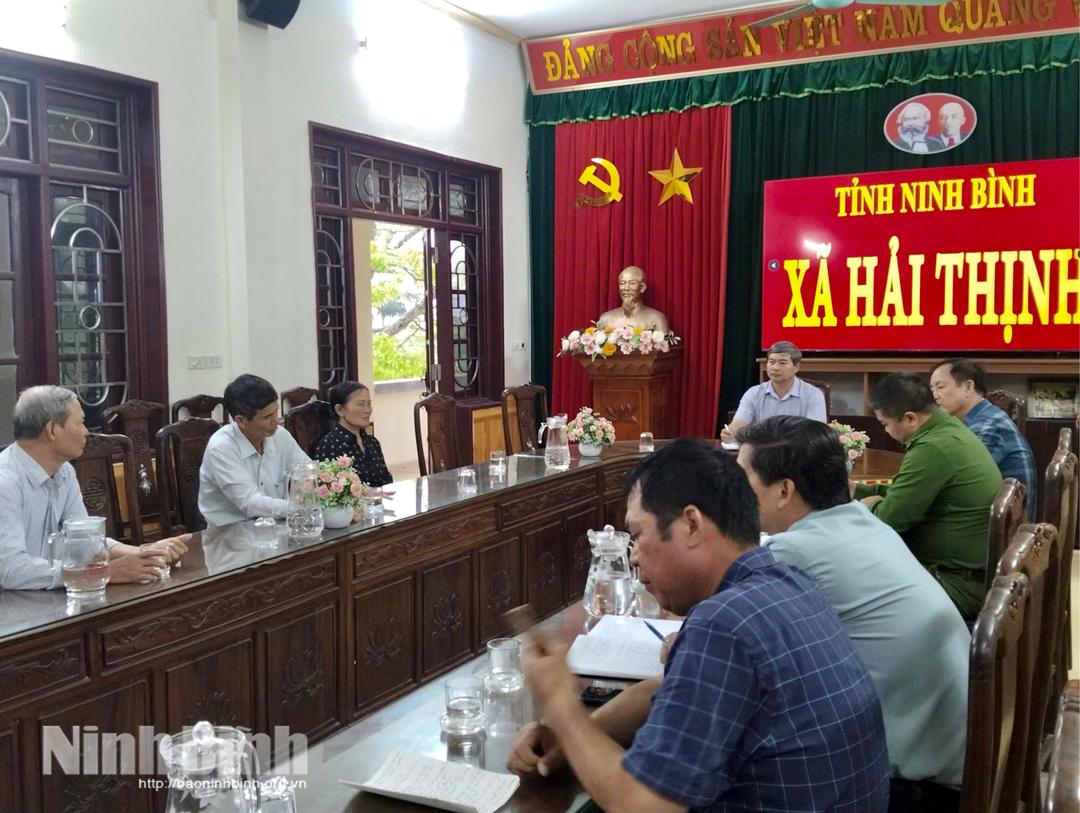 UBND xã Hải Thịnh làm việc với bà Lê Thị Xuân (sinh năm 1968).