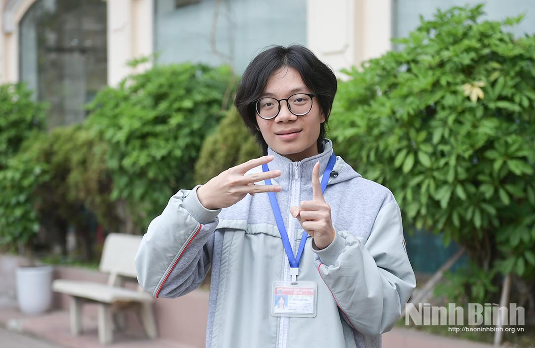 Chân dung học sinh Đoàn Thái Minh, Thủ khoa tại Kỳ thi chọn Học sinh giỏi Quốc gia năm học 2025 2026. Ảnh: Viết Dư