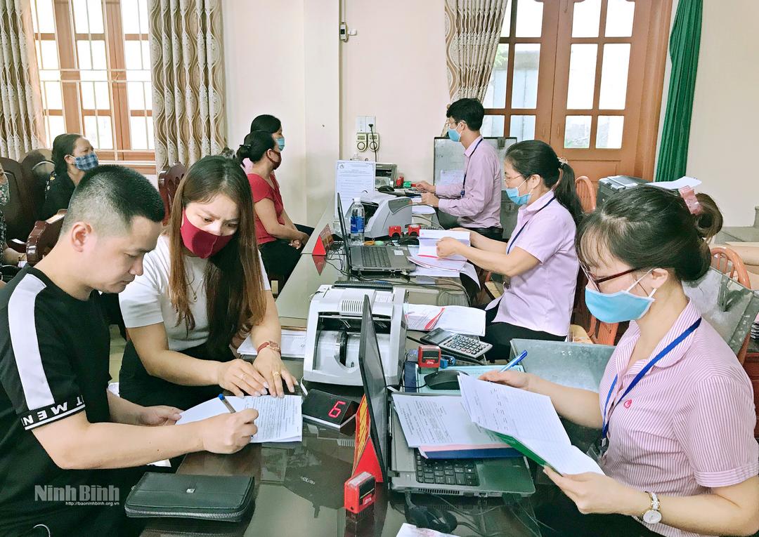 Tín dụng chính sách xã hội lan tỏa cùng phong trào thi đua