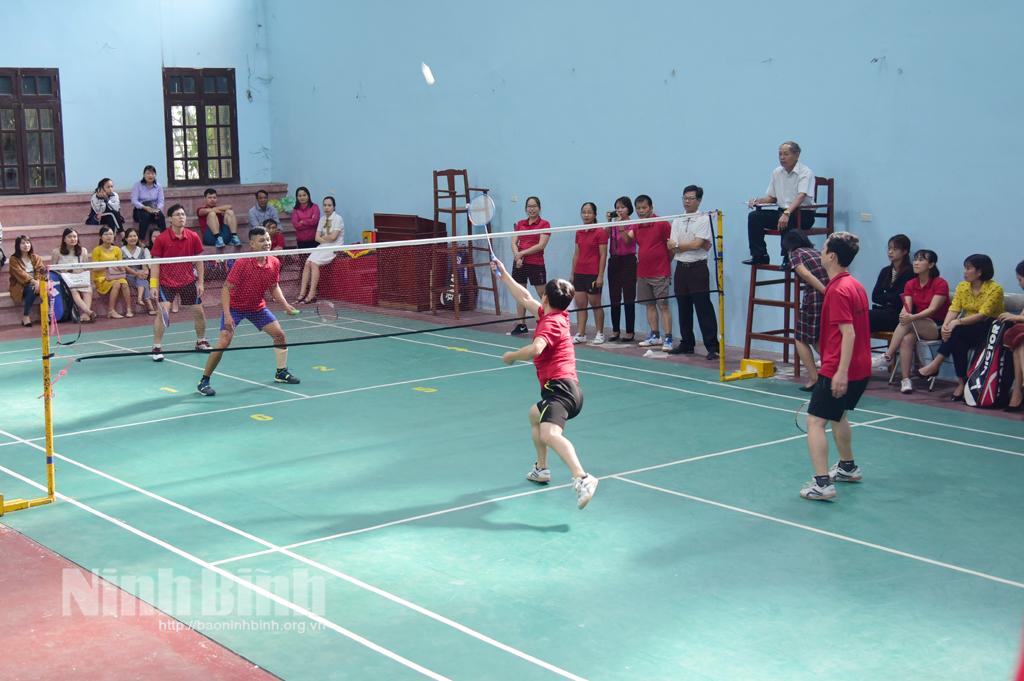 Khai mạc giải cầu lông "Nông dân khỏe" năm 2020