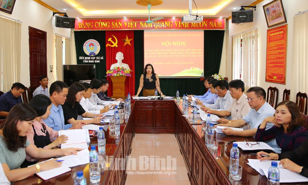 Hội nghị thảo luận dự thảo lần 4 văn kiện Đại hội và thực hiện quy trình công tác nhân sự Đại hội Liên minh HTX tỉnh nhiệm kỳ 2020-2025  