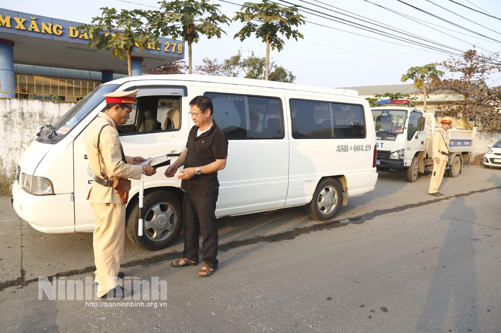 Công an thành phố Tam Điệp, tăng cường đảm bảo an ninh trật tự, phục vụ Đại hội Đảng bộ tỉnh