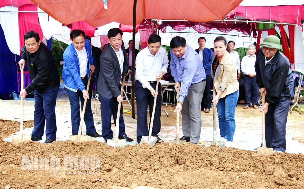 Khởi công xây dựng nhà tình nghĩa cho cựu chiến binh nghèo