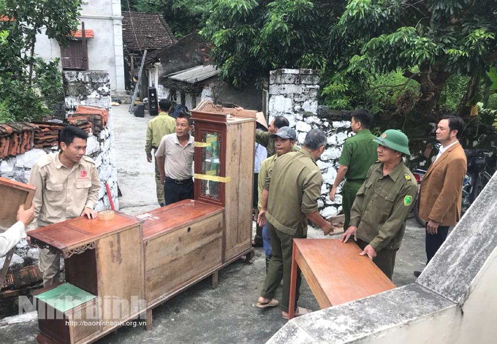 Hoa Lư: Khẩn trương di dời nhiều hộ dân trước nguy cơ lở đá tại núi Vườn Già