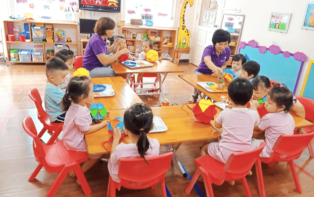 Tiếp sau trẻ 5 tuổi, hướng tới phổ cập mầm non cho trẻ 4 tuổi