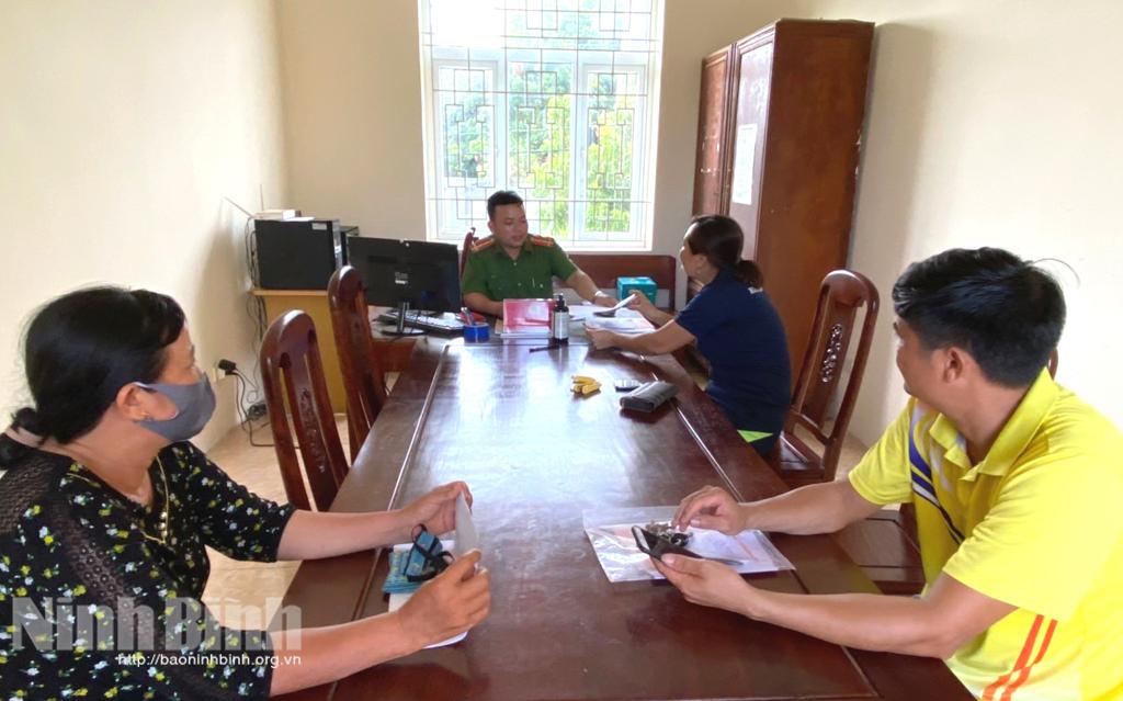 Yên Từ, phát huy vai trò của công an chính quy khi về xã