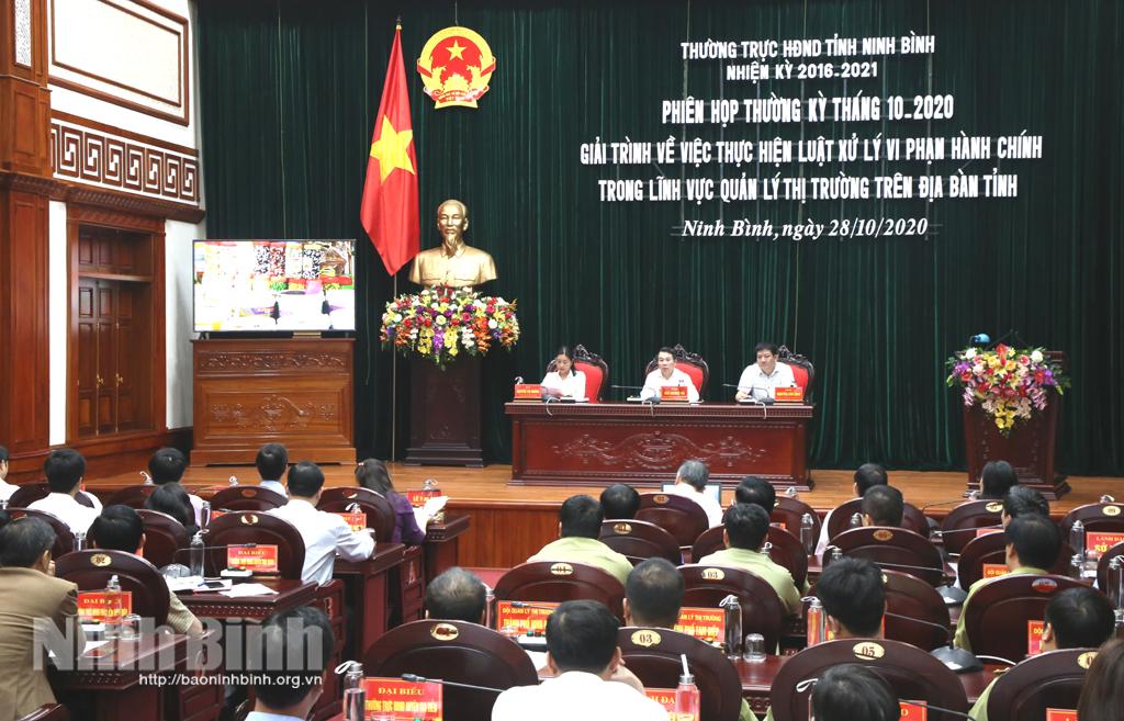 Phiên họp giải trình về việc thực hiện Luật Xử lý vi phạm hành chính trong lĩnh vực quản lý thị trường