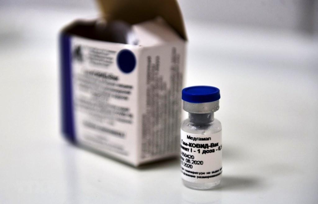 COVID-19: Công bố khung thời gian thử nghiệm vắcxin Sputnik V