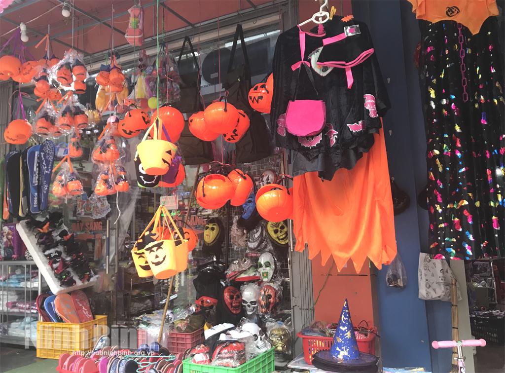 Đa dạng thị trường đồ hóa trang Halloween 2020