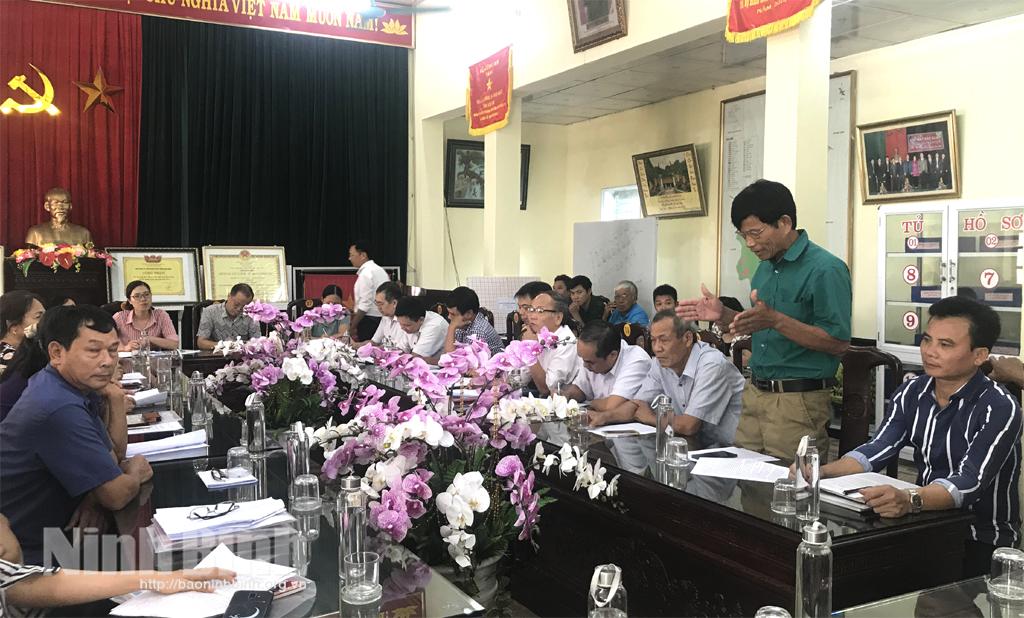 Sinh hoạt chi bộ ở Trường Yên, bám sát thực tiễn, phát huy dân chủ