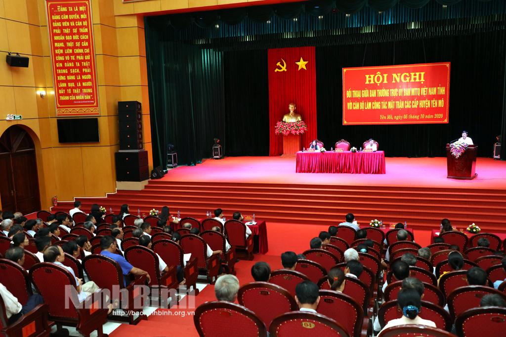 Đối thoại giữa Ban Thường trực Ủy ban MTTQ Việt Nam tỉnh với cán bộ làm công tác mặt trận huyện Yên Mô