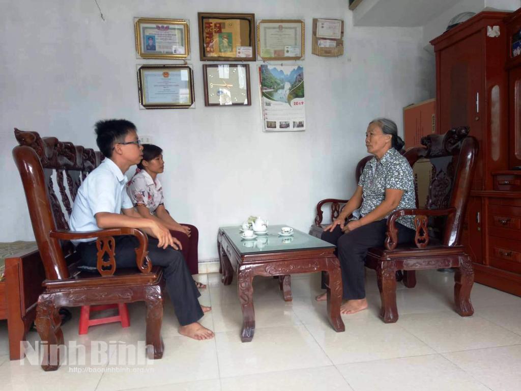 Phấn đấu không còn gia đình người có công thuộc hộ nghèo