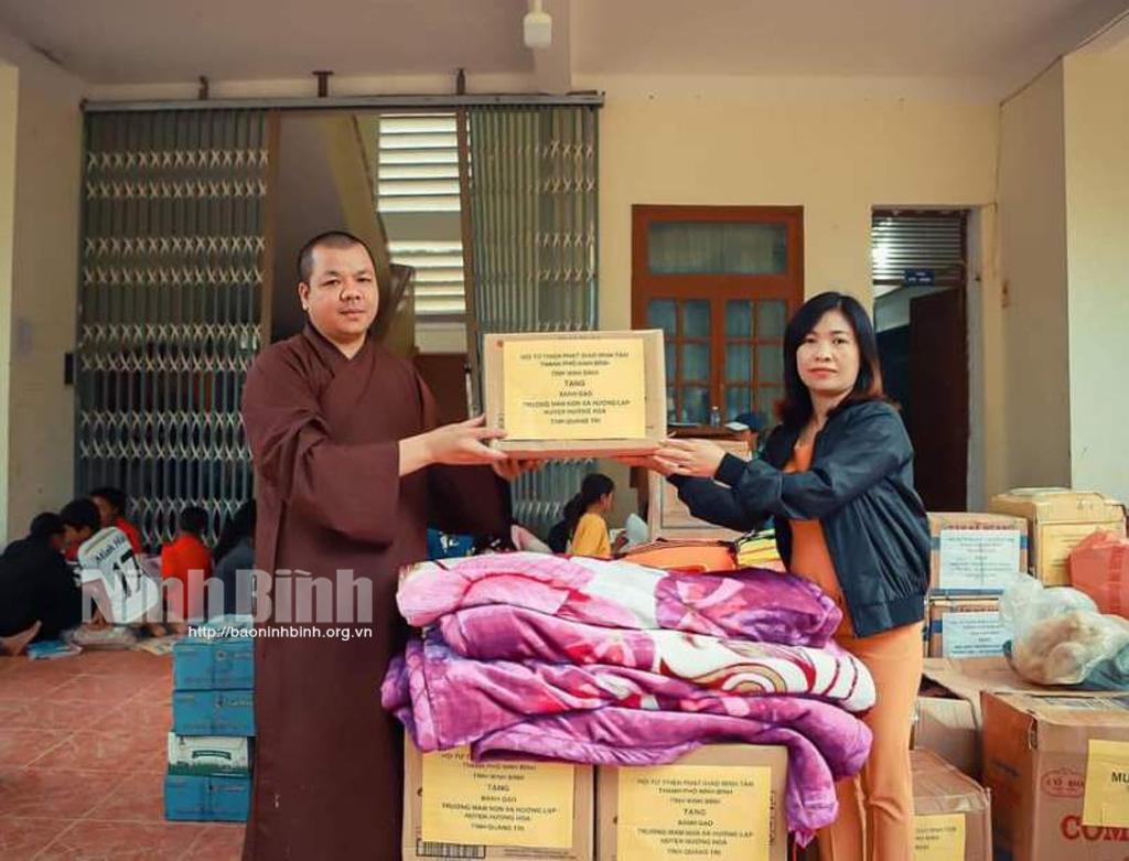 Hơn 6,6 tỷ đồng ủng hộ đồng bào miền Trung