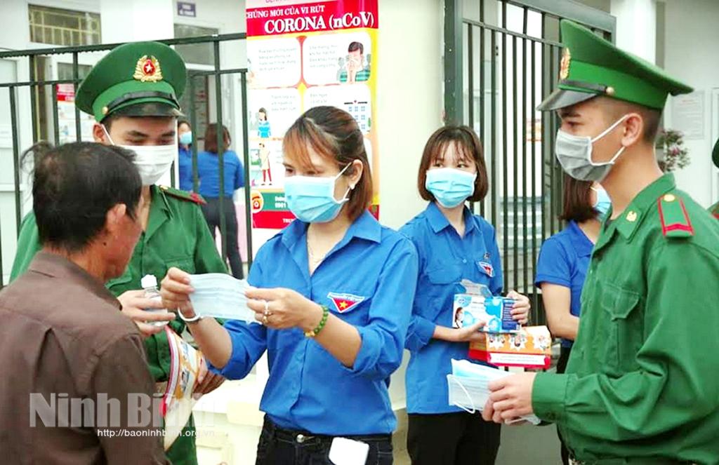 Tìm lời giải cho bài toán phát triển đảng viên trẻ ở nông thôn - Kỳ 2: Gỡ khó trong công tác phát triển đảng viên trẻ