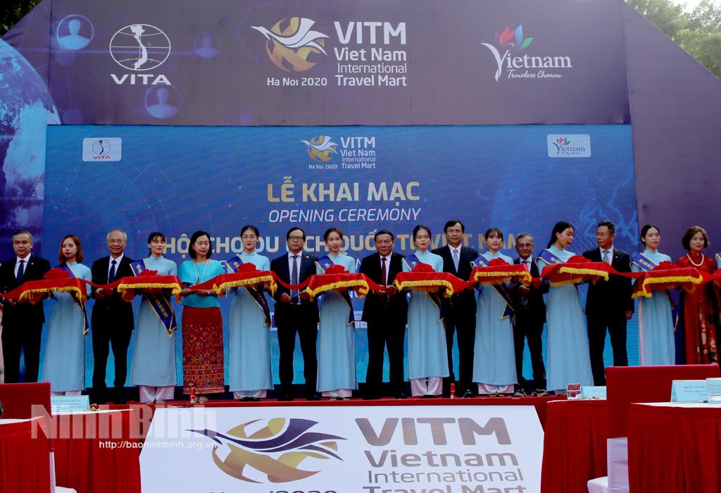 Du lịch Ninh Bình tham gia Hội chợ du lịch quốc tế VITM Hà Nội 2020