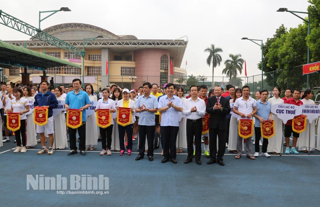 Khai mạc Giải quần vợt các câu lạc bộ tỉnh Ninh Bình lần thứ XIV