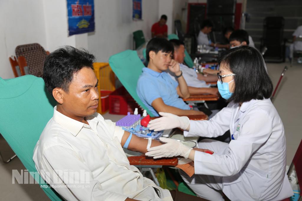 Nho Quan tổ chức ngày hội "hiến máu tình nguyện năm 2020"