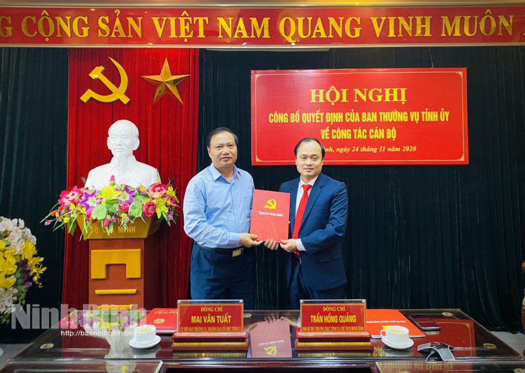 Công bố Quyết định của Ban Thường vụ Tỉnh ủy bổ nhiệm Phó Trưởng Ban Tổ chức Tỉnh ủy