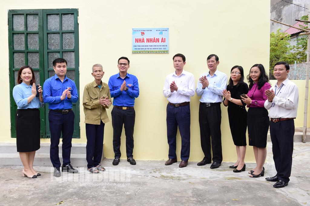 Khánh thành "Nhà nhân ái" cho gia đình có hoàn cảnh khó khăn