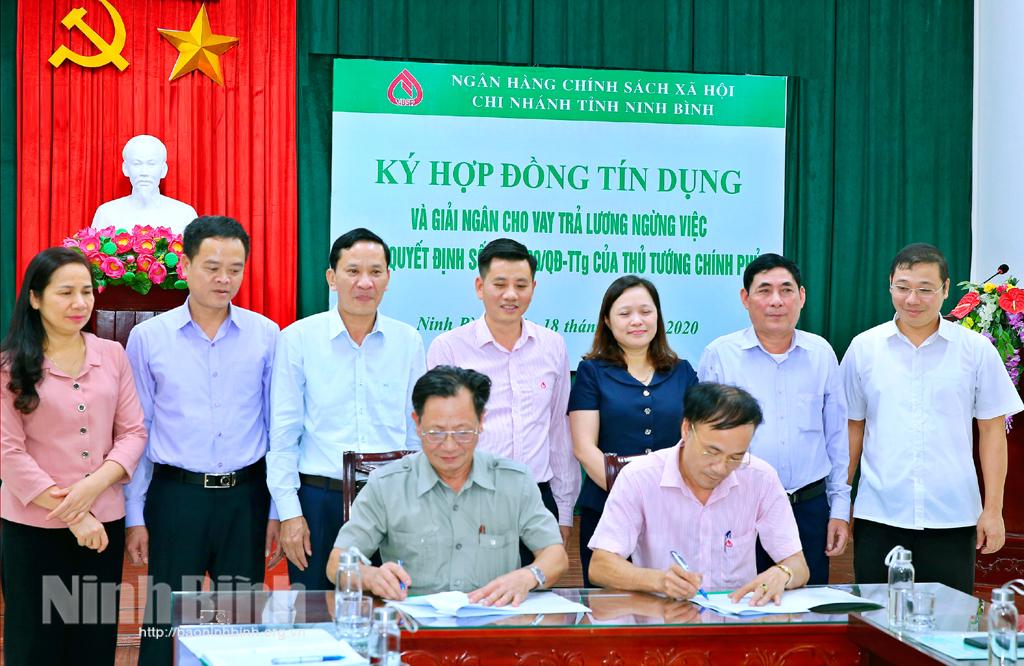 Tích cực triển khai Nghị quyết số 154 của Chính phủ về hỗ trợ người dân gặp khó khăn do đại dịch COVID-19