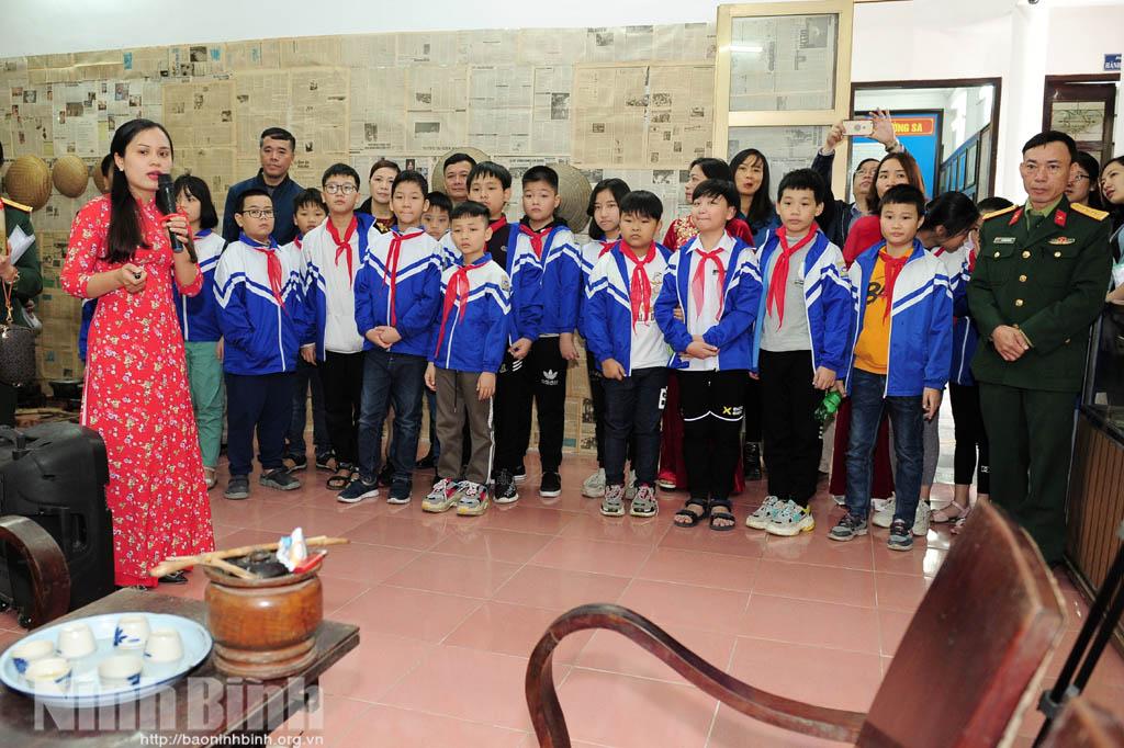 Khai mạc trưng bày chuyên đề "Dấu ấn thời bao cấp"