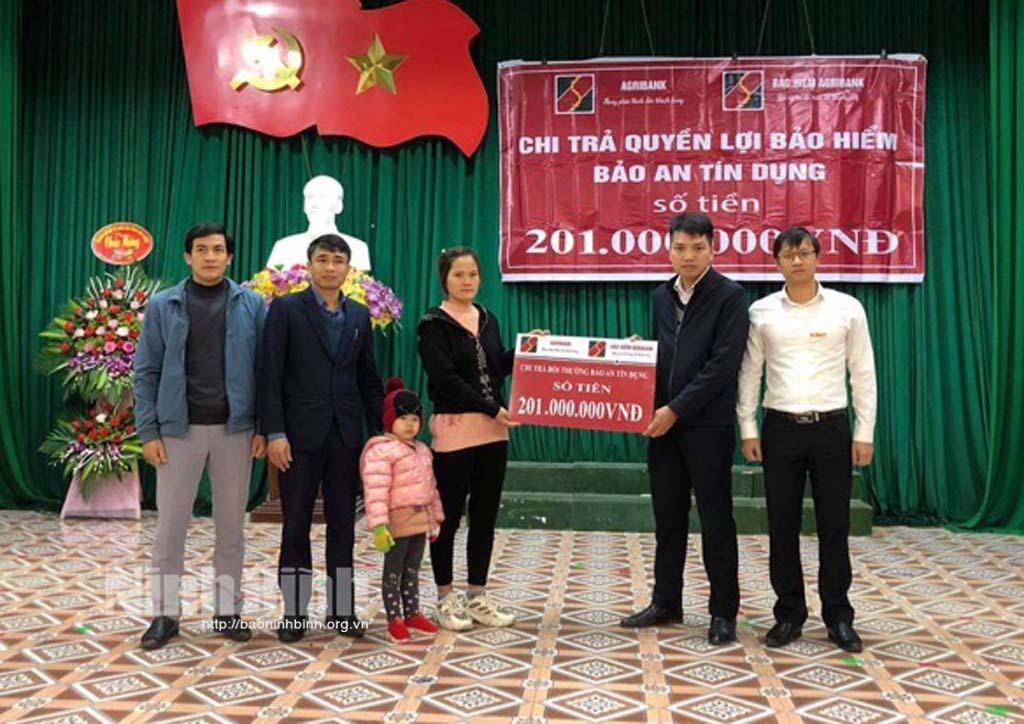 Chi trả quyền lợi bảo hiểm Bảo an tín dụng cho khách hàng