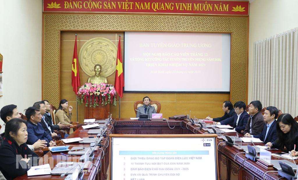 Hội nghị báo cáo viên Trung ương tháng 12/2020