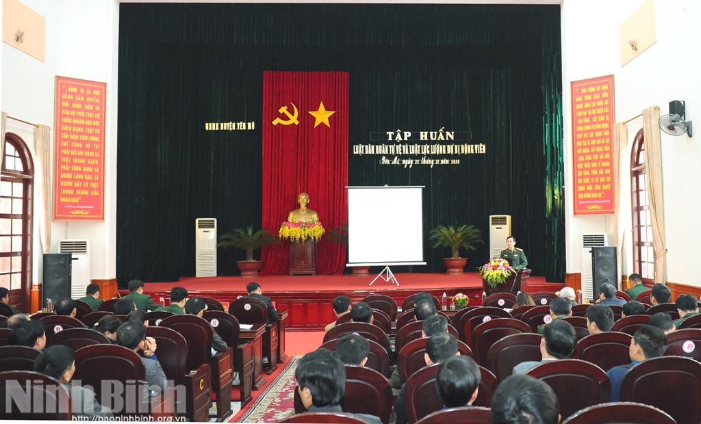 Yên Mô tập huấn Luật Dân quân tự vệ năm 2019 và Luật Lực lượng dự bị động viên