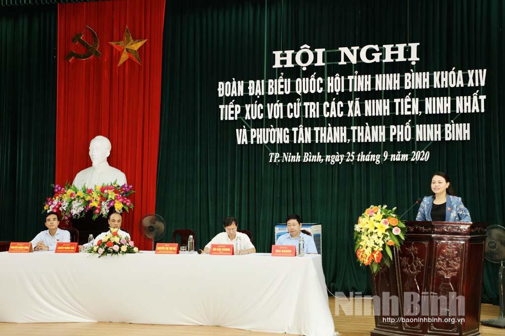 Trí tuệ, bản lĩnh, tâm huyết, trách nhiệm - xứng đáng là người đại diện cho ý chí và nguyện vọng của nhân dân