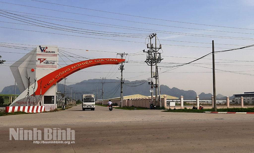 Thu hút đầu tư vào các ngành công nghiệp trọng điểm