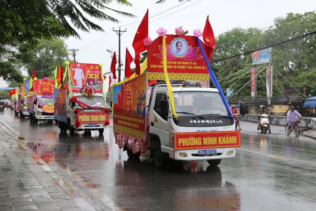 Hội thi xe Thông tin tuyên truyền thành phố Ninh Bình năm 2020