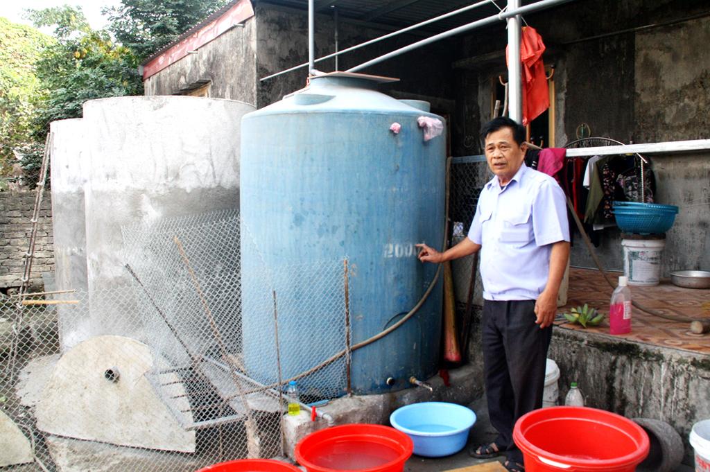 Khắc phục tình trạng thiếu nước sạch sinh hoạt tại một số xã nông thôn mới