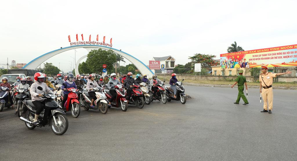 Yên Khánh: Tăng cường đảm bảo trật tự an toàn giao thông tại các khu, cụm công nghiệp