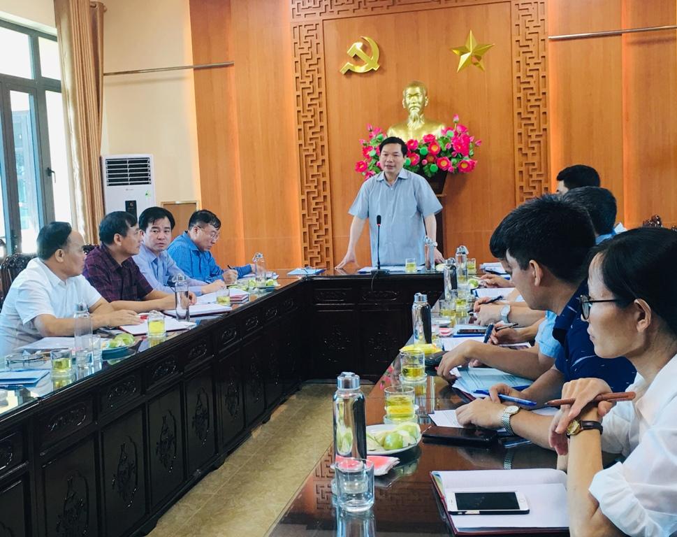 Đoàn công tác của tỉnh kiểm tra tiến độ xây dựng nông thôn mới kiểu mẫu tại xã Đồng Phong