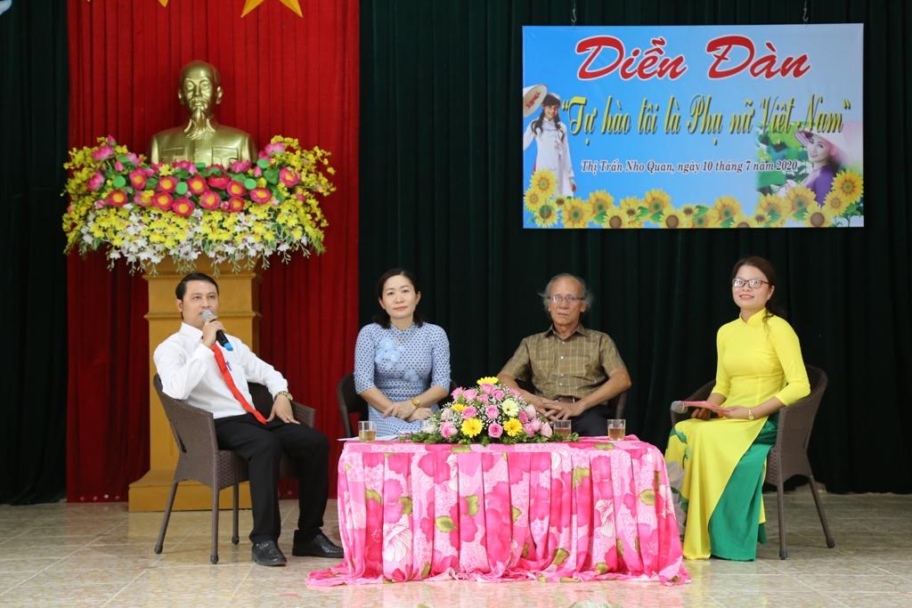 Diễn đàn "Tự hào tôi là phụ nữ Việt Nam" tại thị trấn Nho Quan