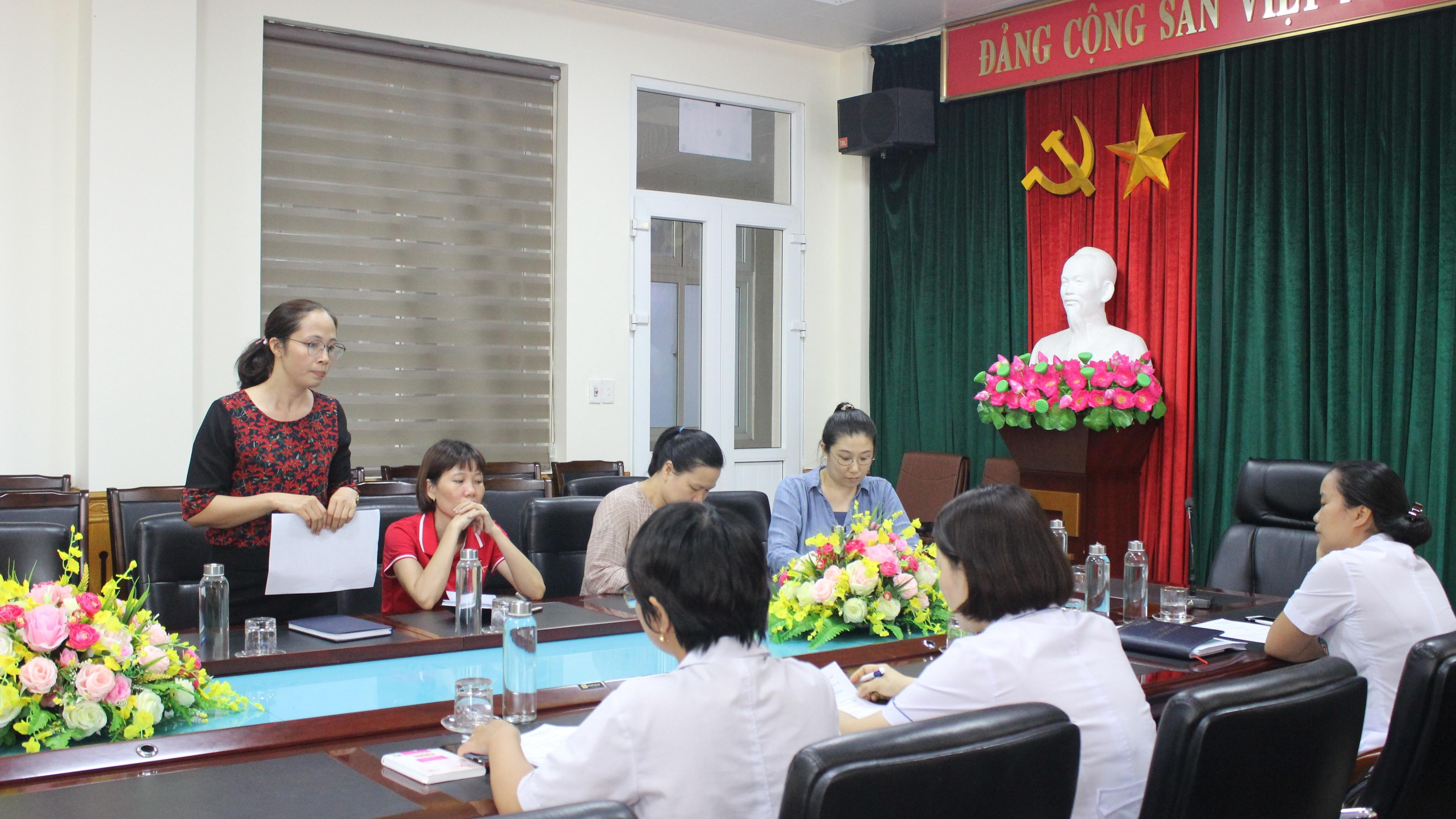 Giám sát công tác tiêm chủng tại Ninh Bình