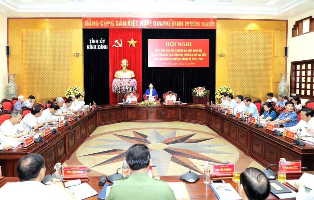 Xin ý kiến chuyên gia, nhà khoa học vào dự thảo Báo cáo chính trị