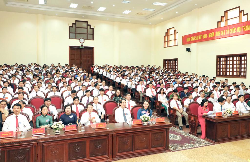 Khai mạc Đại hội đại biểu Đảng bộ Khối Cơ quan và Doanh nghiệp tỉnh lần thứ nhất