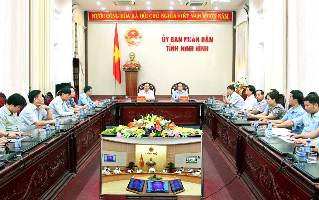 Chính phủ họp trực tuyến với các địa phương về giải ngân vốn đầu tư công