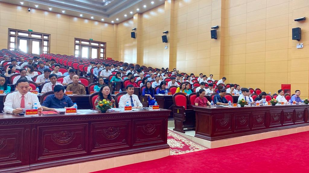 Kỳ họp thứ 12 HĐND huyện Gia Viễn khóa XIX, nhiệm kỳ 2016-2021