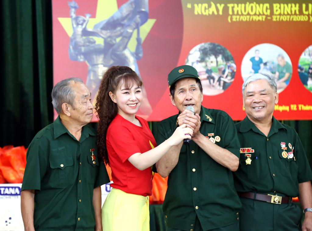 Ca sỹ Quách Mai Thy: "Hãy dành tình cảm yêu thương và tri ân nhiều hơn nữa tới các thương, bệnh binh khi còn có thể"