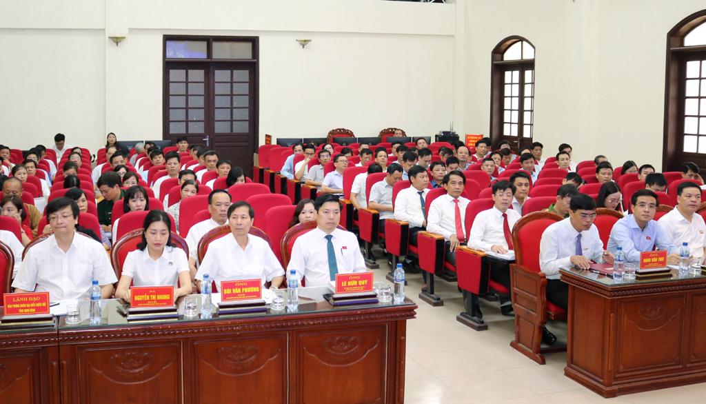 Kỳ họp thứ 12, HĐND thành phố Ninh Bình khóa XX, nhiệm kỳ 2016-2021