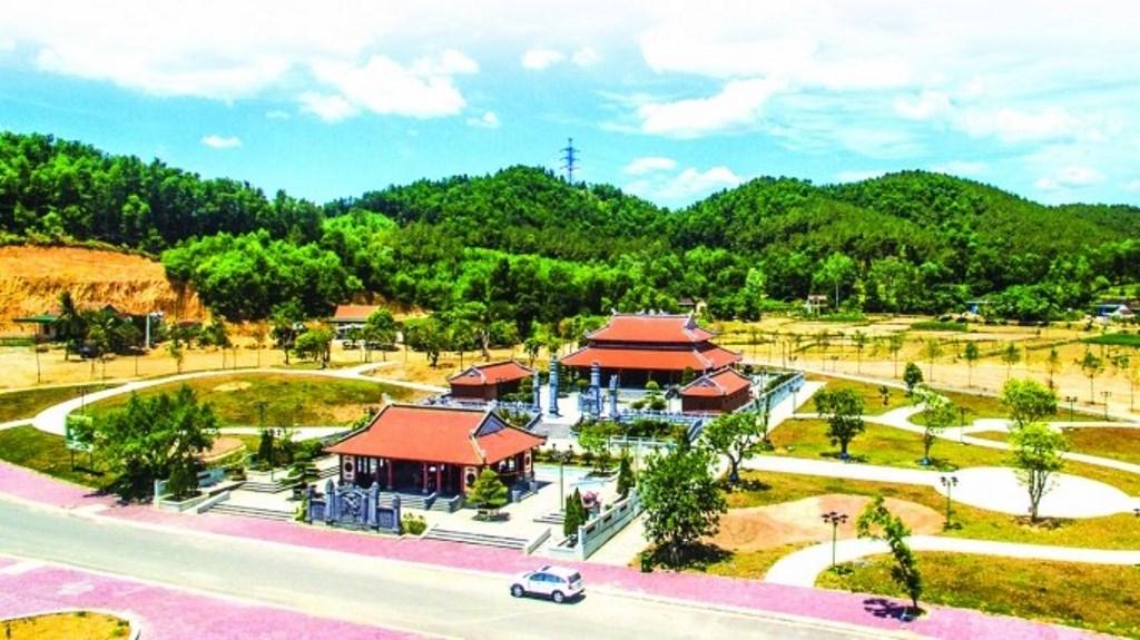 Tháng bảy, về mảnh đất huyền thoại Truông Bồn