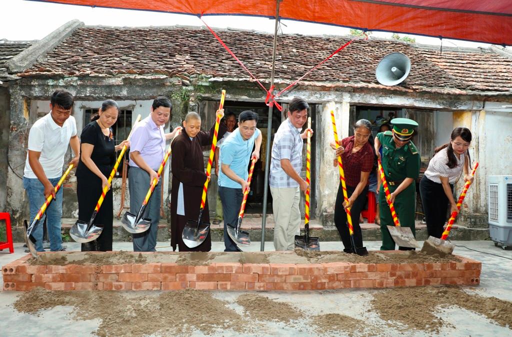 Khởi công xây dựng nhà tình nghĩa tại Yên Mô